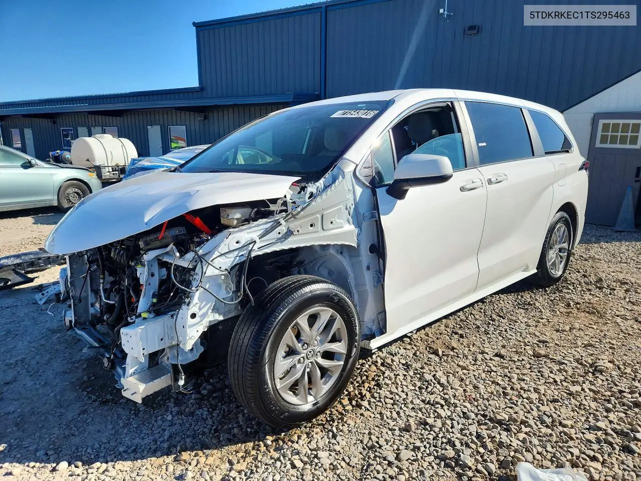 2026 Toyota Sienna Le VIN 5TDKRKEC1TS295463 фото 1