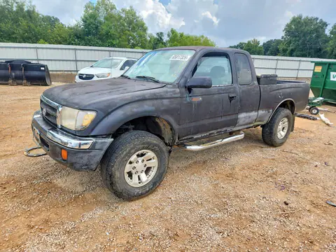 4TASN92N1YZ630426 — 2000 Toyota Tacoma, Механические повреждения (Mechanical), фото до ремонта