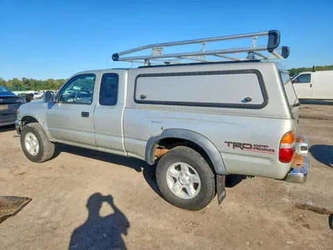2003 Toyota Tacoma V6 VIN 5TEWN72N63Z270979 фото 2
