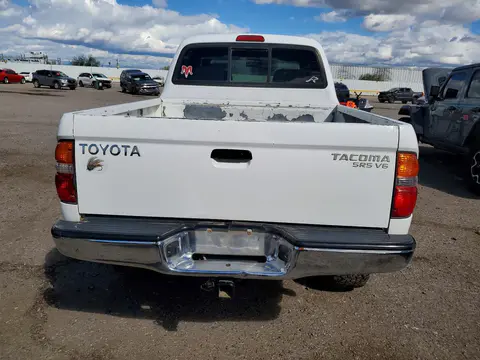 2004 Toyota Tacoma V6 VIN 5TEHN72N84Z429656 фото 6