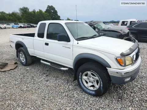 2004 Toyota Tacoma V6 VIN 5TEWN72N94Z409780 фото 4