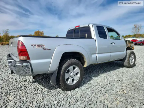 2005 Toyota Tacoma Access Cab VIN 5TEUU42N75Z076313 фото 3