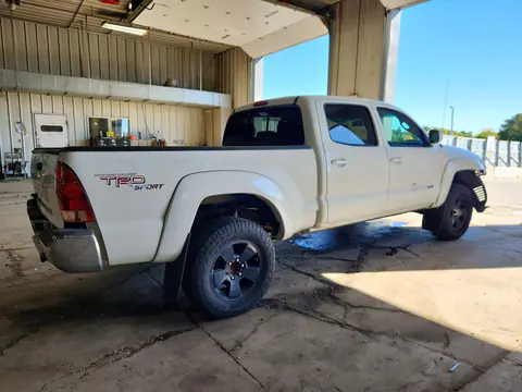 2008 Toyota Tacoma Double Cab Prerunner Long Bed VIN 5TEKU72N68Z511156 фото 3