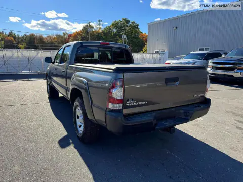 2009 Toyota Tacoma Double Cab Long Bed VIN 3TMMU52N49M008429 фото 2