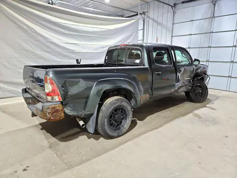 2010 Toyota Tacoma Double Cab Long Bed VIN 3TMMU4FN8AM015943 фото 3
