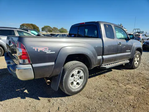 2011 Toyota Tacoma VIN 5TFTU4GN7BX003319 фото 3