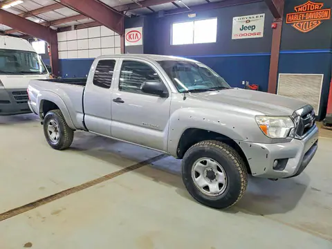 2014 Toyota Tacoma VIN 5TFUU4EN0EX106609 фото 4