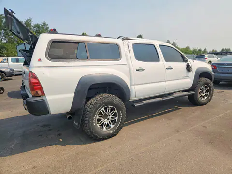 2014 Toyota Tacoma VIN 3TMLU4EN6EM135713 фото 3