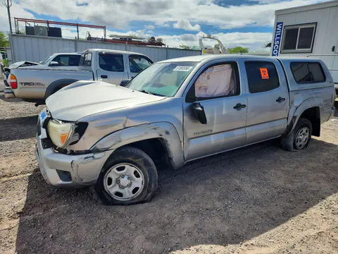 5TFJX4CN5FX057230 — 2015 Toyota Tacoma, Передняя часть (Front End), фото до ремонта