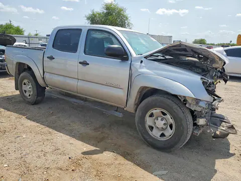 5TFJU4GN6FX070300 — 2015 Toyota Tacoma, фото 4 с аукциона Copart 30.09.2026, Передняя часть