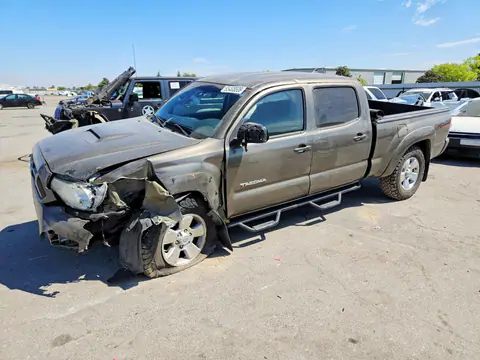 2015 Toyota Tacoma VIN 3TMMU4FN7FM083075 фото 1