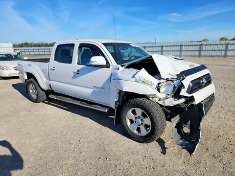 2015 Toyota Tacoma VIN 3TMMU4FN5FM077646 фото 4