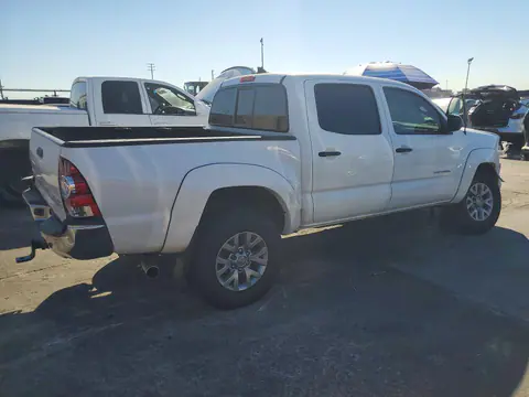 2015 Toyota Tacoma VIN 3TMJU4GN0FM188042 фото 3