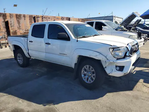 2015 Toyota Tacoma VIN 3TMJU4GN0FM188042 фото 4