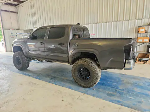 5TFCZ5AN6GX014898 — 2016 Toyota Tacoma, фото 2 с аукциона Copart 30.09.2026, Передняя часть