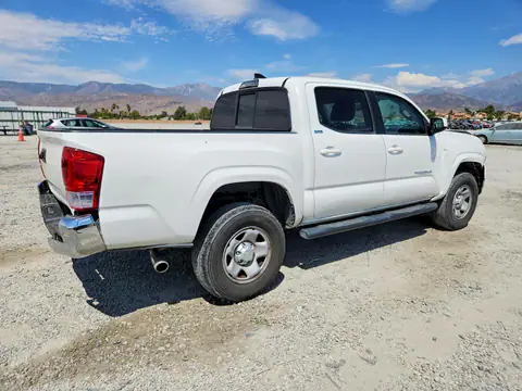 5TFAX5GN2HX093721 — 2017 Toyota Tacoma, фото 3 с аукциона Copart 14.10.2026, Передняя часть