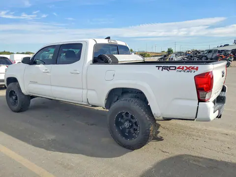 2017 Toyota Tacoma VIN 3TMDZ5BN2HM017095 фото 2