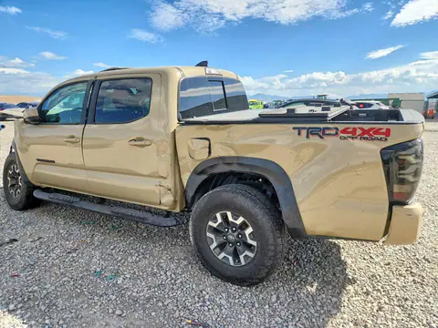 2017 Toyota Tacoma VIN 3TMCZ5AN6HM063266 фото 2