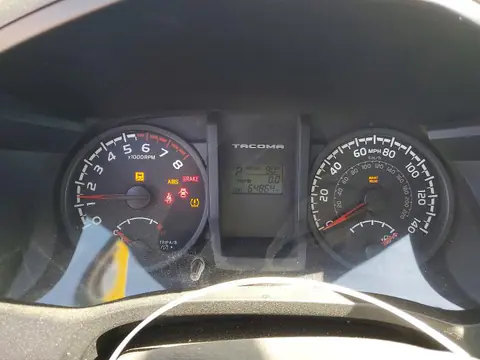 2017 Toyota Tacoma VIN 5TFRX5GN2HX084410 фото 9