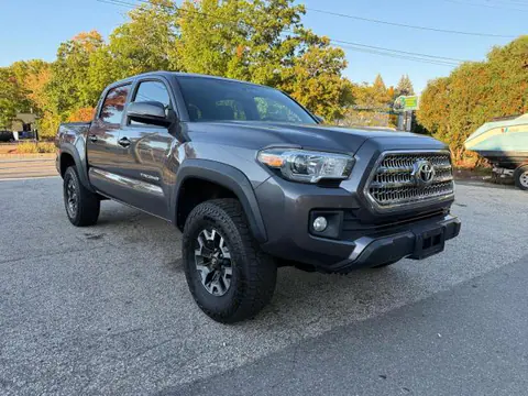 5TFCZ5AN8HX070147 — 2017 Toyota Tacoma, Естественный износ (Normal Wear), фото до ремонта