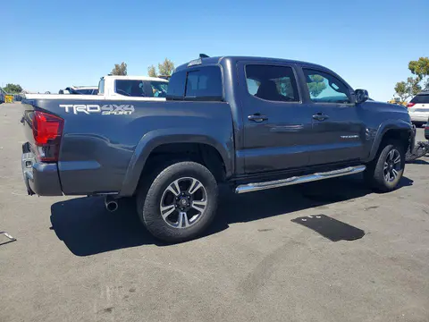 2018 Toyota Tacoma VIN 3TMCZ5AN3JM168207 фото 3