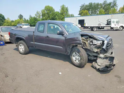 5TFRX5GN4JX129305 — 2018 Toyota Tacoma, Передняя часть (Front End), фото до ремонта