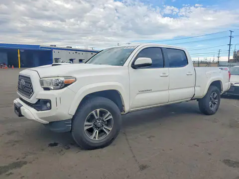 3TMDZ5BN2JM041869 — 2018 Toyota Tacoma, Вандализм (Vandalism), фото до ремонта