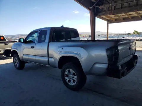 2019 Toyota Tacoma VIN 5TFSX5EN6KX069985 фото 2