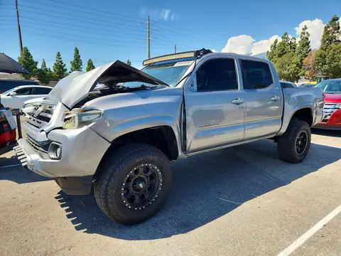 5TFAX5GN6KX163745 — 2019 Toyota Tacoma, Передняя часть (Front End), фото до ремонта