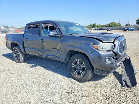 2019 Toyota Tacoma VIN 3TMAZ5CNXKM111010 фото 4