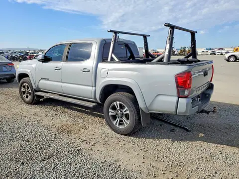 2019 Toyota Tacoma VIN 3TMAZ5CN2KM082263 фото 2