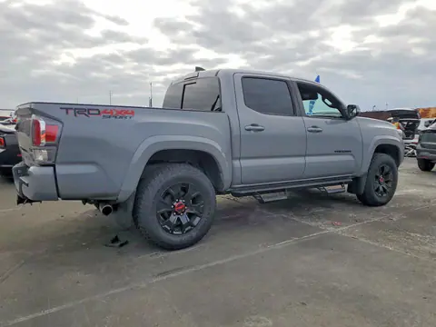 2020 Toyota Tacoma VIN 3TMCZ5AN0LM360915 фото 3
