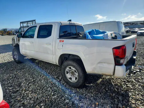 2021 Toyota Tacoma VIN 3TMCZ5AN9MM403004 фото 2