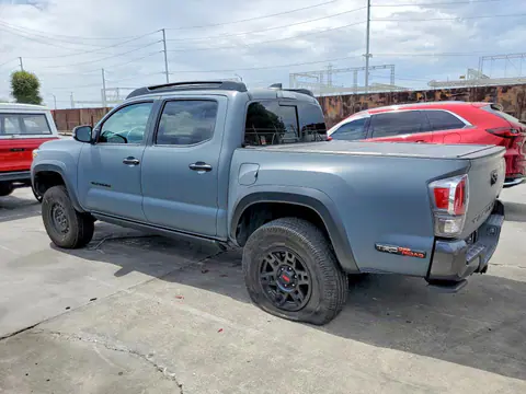 2021 Toyota Tacoma VIN 3TMCZ5AN6MM387859 фото 2