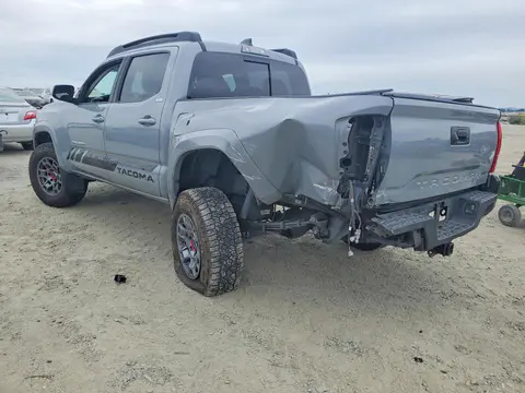 2021 Toyota Tacoma VIN 3TMAZ5CN4MM143132 фото 2