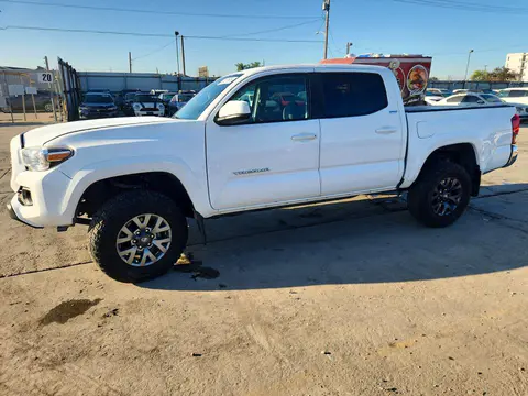 5TFAZ5CN3MX104283 — 2021 Toyota Tacoma, Передняя часть (Front End), фото до ремонта
