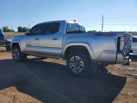 3TMCZ5AN5NM458826 — 2022 Toyota Tacoma, фото 2 с аукциона Copart 14.10.2026, Боковая часть