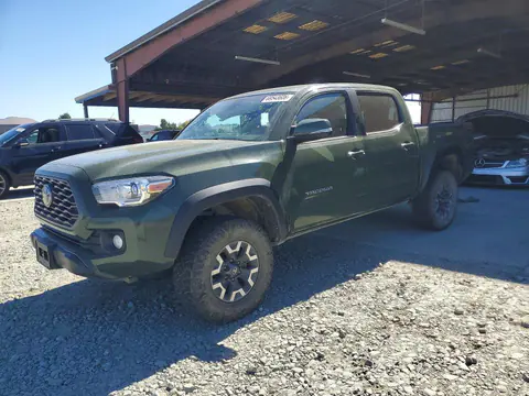 2022 Toyota Tacoma VIN 3TMCZ5ANXNM497699 фото 1