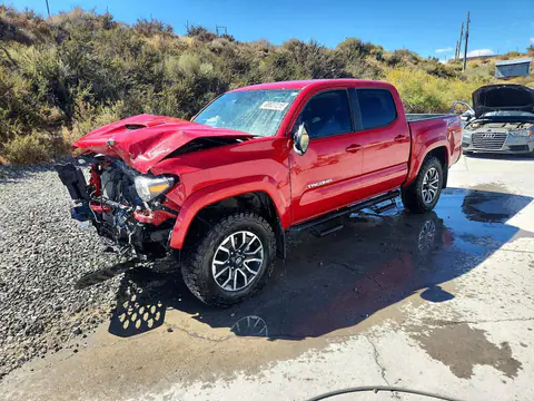 3TMCZ5AN0NM512825 — 2022 Toyota Tacoma, Передняя часть (Front End), фото до ремонта