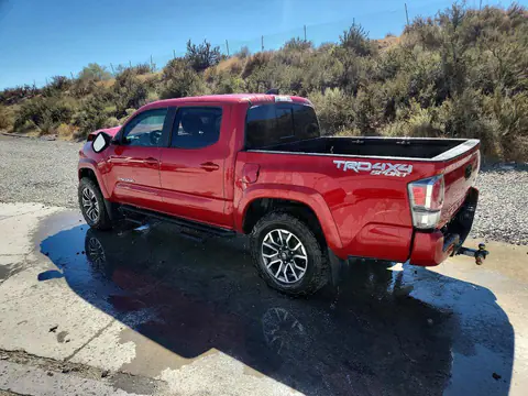 2022 Toyota Tacoma VIN 3TMCZ5AN0NM512825 фото 2