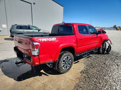 2022 Toyota Tacoma VIN 3TMCZ5AN0NM512825 фото 3