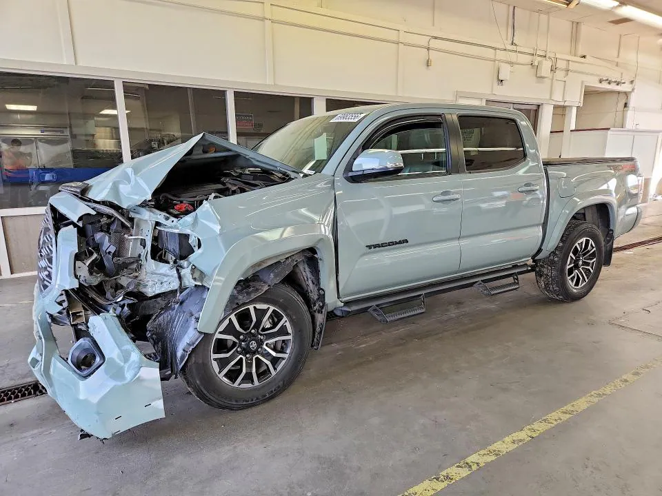 2022 Toyota Tacoma VIN 3TMCZ5AN1NM496036 фото 1