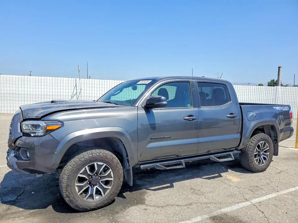 3TMCZ5AN9PM541372 Toyota Tacoma 2023 — повреждение Передняя часть, фото до ремонта