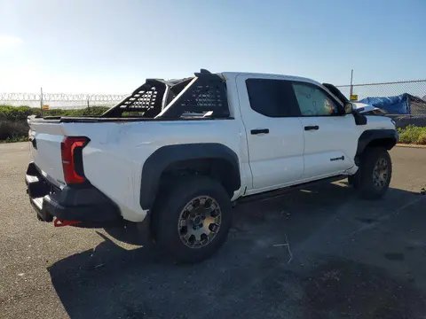 2024 Toyota Tacoma VIN 3TYLF5LN5RT009386 фото 3