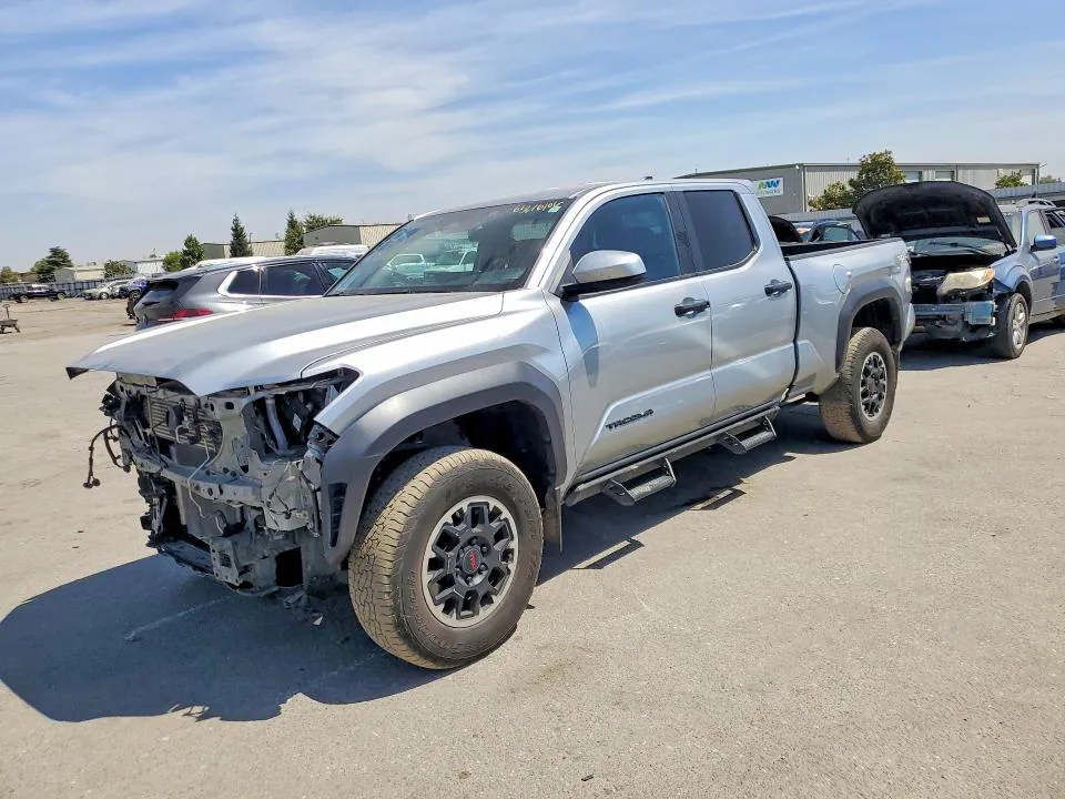 2024 Toyota Tacoma VIN 3TMLB5JN4RM015934 фото 1
