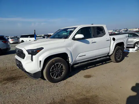 3TMKB5FN9RM022690 — 2024 Toyota Tacoma, Задняя часть (Rear End), фото до ремонта