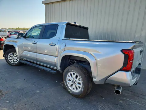 2024 Toyota Tacoma VIN 3TMLB5JN4RM082341 фото 2