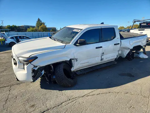 3TMLB5JN7RM022585 — 2024 Toyota Tacoma, Боковая часть (Side), фото до ремонта