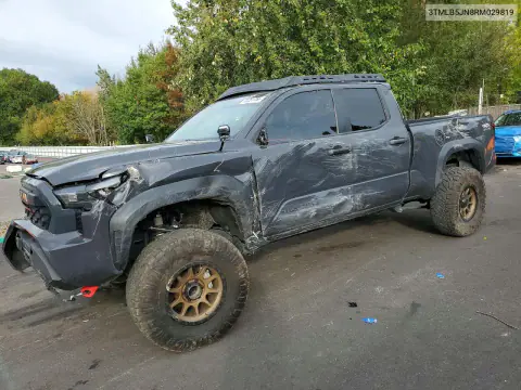 2024 Toyota Tacoma Trd Off-Road VIN 3TMLB5JN8RM029819 фото 1