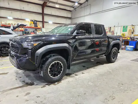 3TYLB5JNXRT005736 — 2024 Toyota Tacoma, Сторона, фото до ремонта